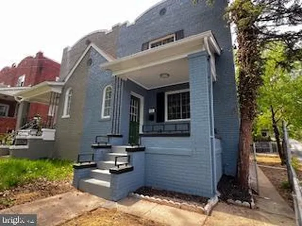 13 53rd Pl SE, Washington, DC 20019