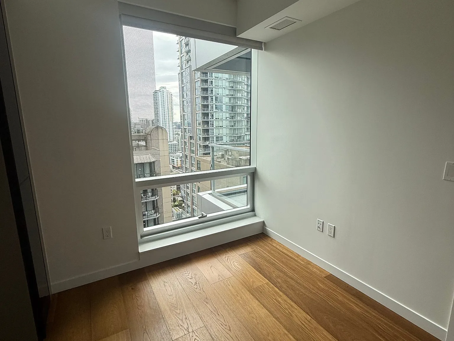 2 bed, 482 sqft, $2,900 — Photo 3