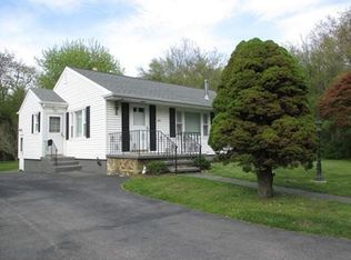 222 Souza Rd, Tiverton, RI 02878