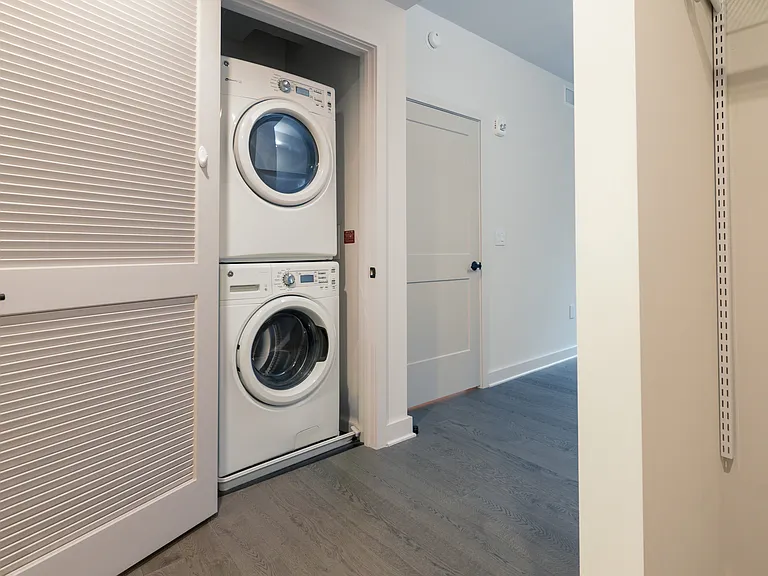 70 N St SE #606 — Photo 10