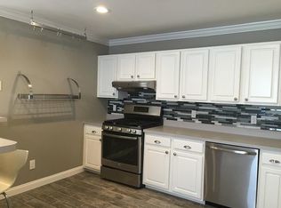 169 Beach 98 St, Rockaway Park, NY 11694