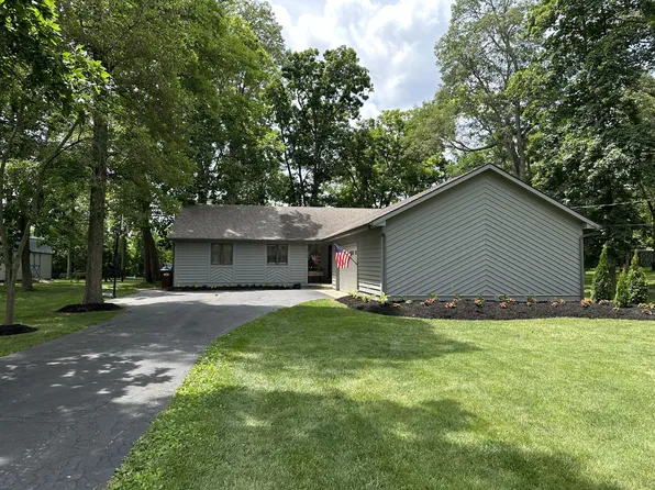 1720 W Choctaw Dr, London, OH 43140