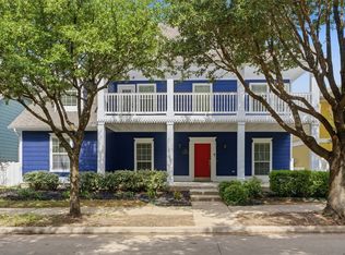 1117 Wenk Ct, Aubrey, TX 76227