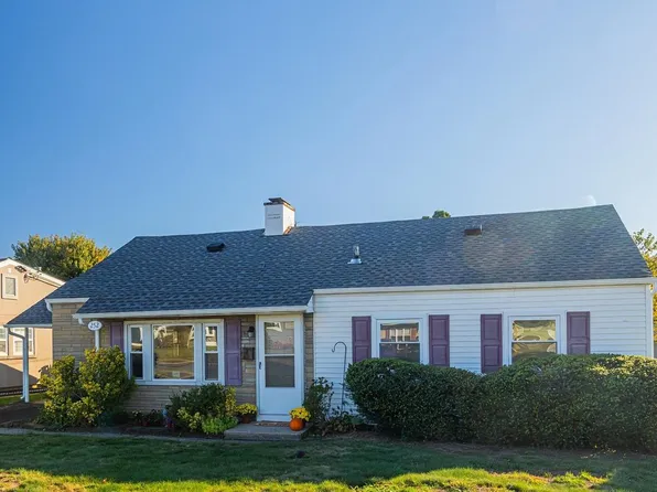 252 N Olds Blvd, Fairless Hills, PA 19030