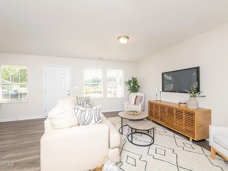 59 Ravibha Ct — Photo 5
