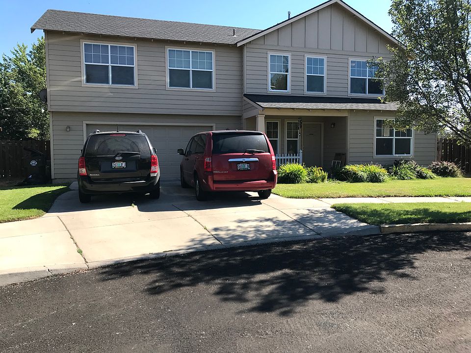 3444 SW Indian Place