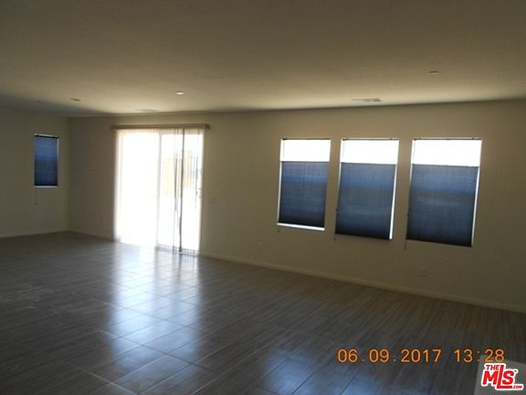 5th image of 37320 Paintbrush Dr
