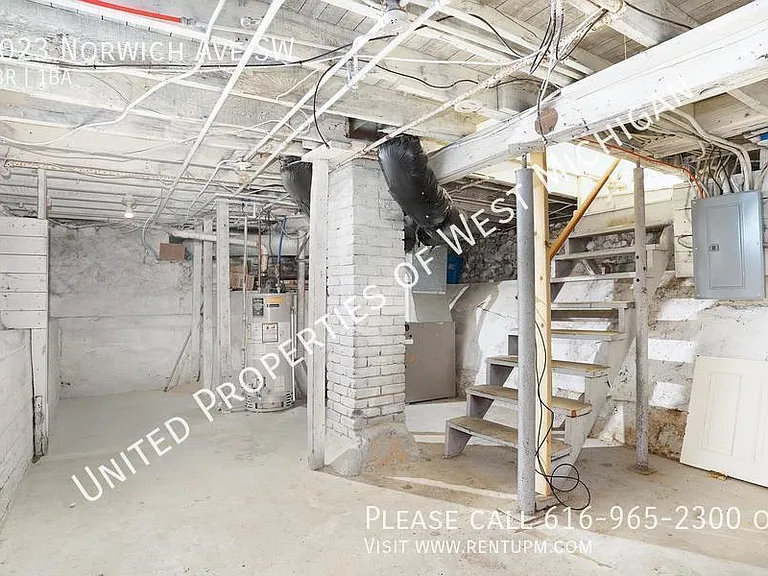 1023 Norwich Ave SW — Photo 19