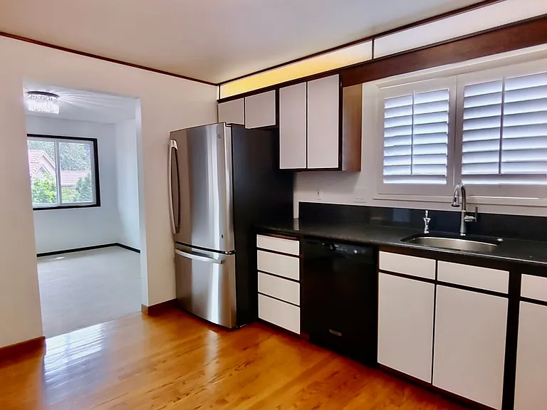 4470 Lakeview Blvd — Photo 9