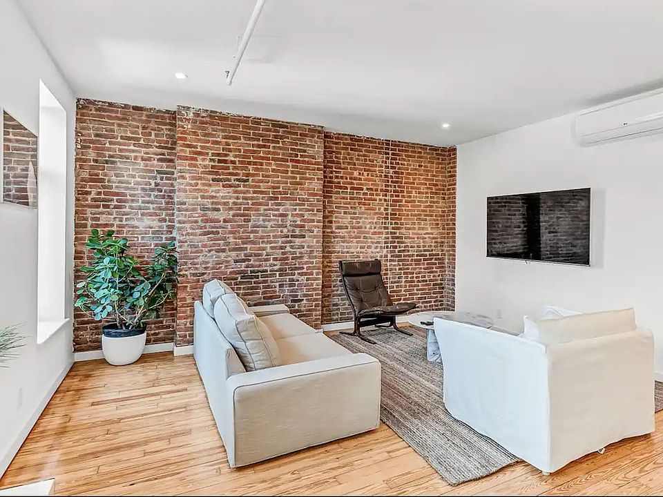 1st image of 49 E 1st St APT 3R