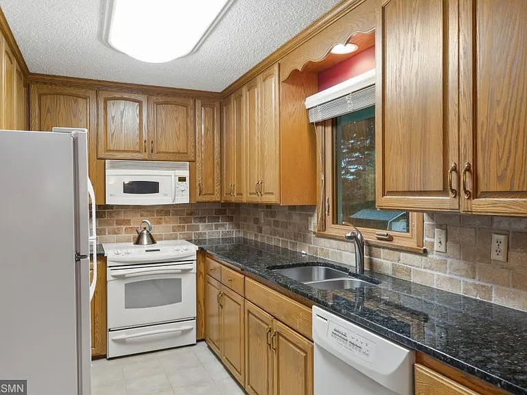 2645 Morningside Rd — Photo 4