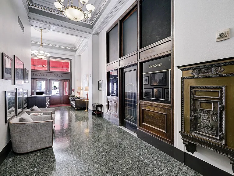 915 Franklin St #4M — Photo 14