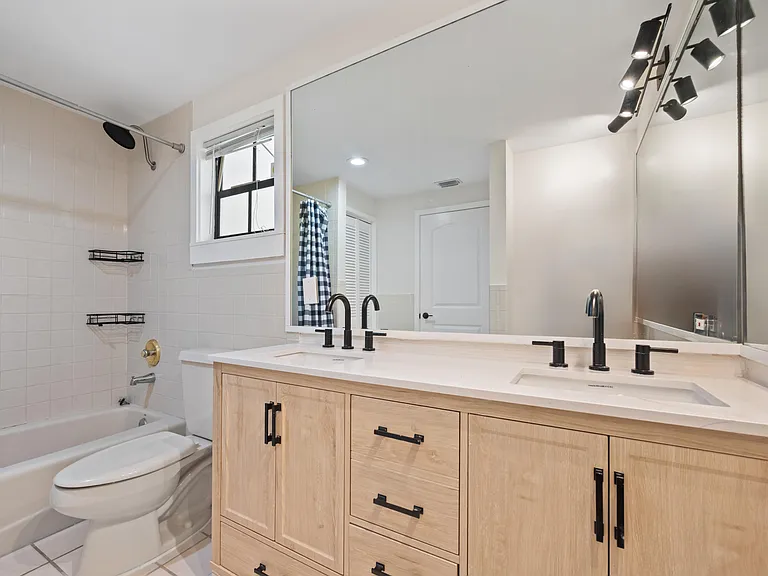 816 Chukker Rd — Photo 19