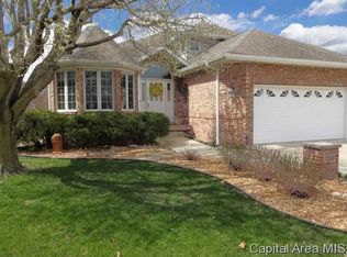 3060 Panther Creek Dr, Springfield, IL 62711