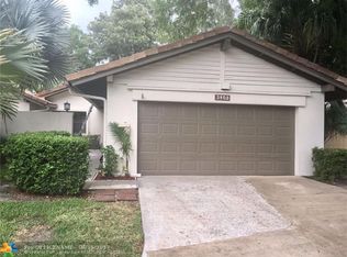 3403 Pear Tree Cir #96, Lauderhill, FL 33319