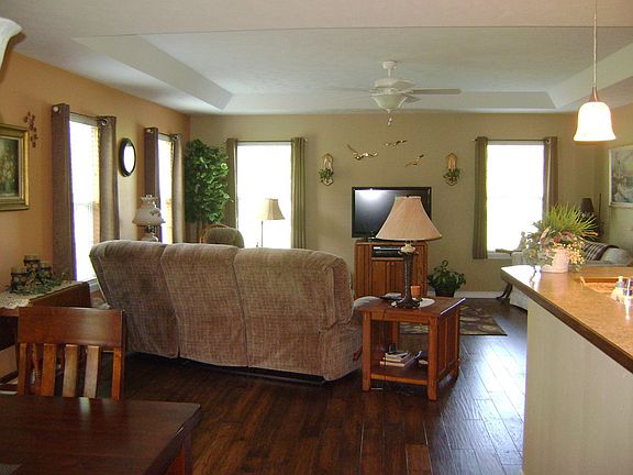 5th image of 10497 Private Road 8945