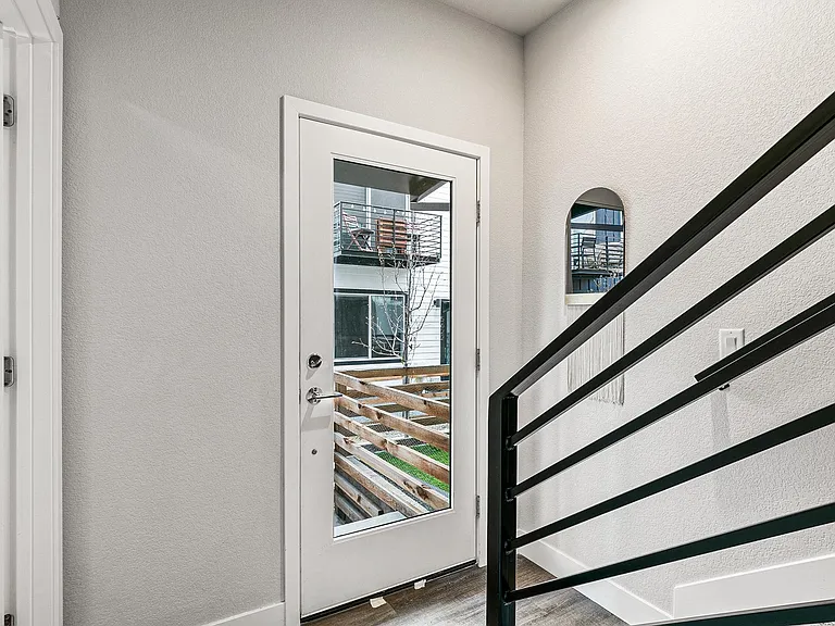 5656 W 11th Pl — Photo 25