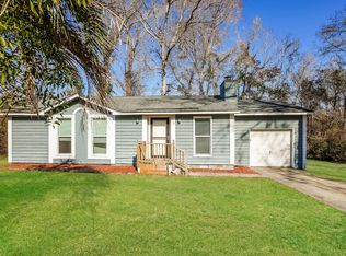 112 Sawmill Dr, Summerville, SC 29483