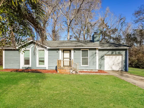 112 Sawmill Dr, Summerville, SC 29483