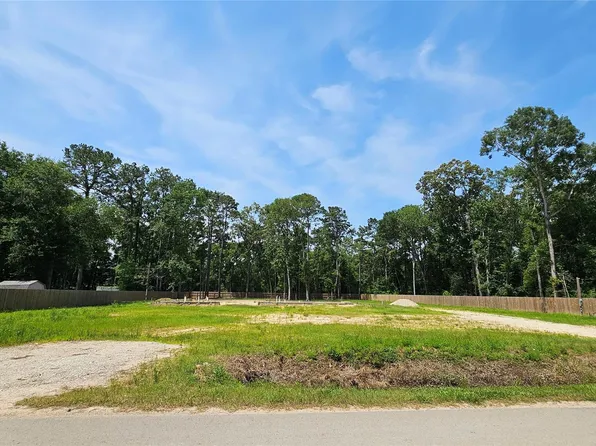 369 County Road 356, New Caney, TX 77357