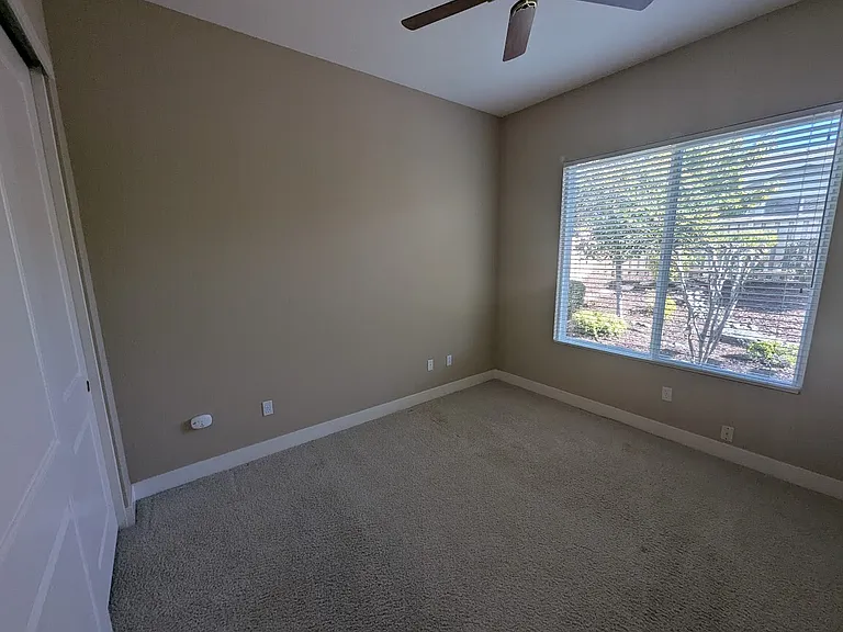 2678 Kingfisher Ln — Photo 9
