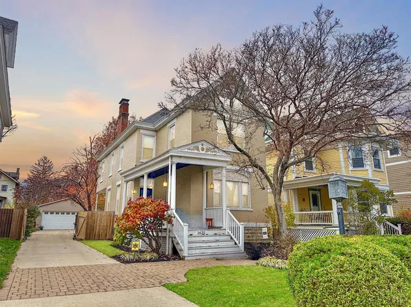 3635 Edwards Rd, Cincinnati, OH 45208