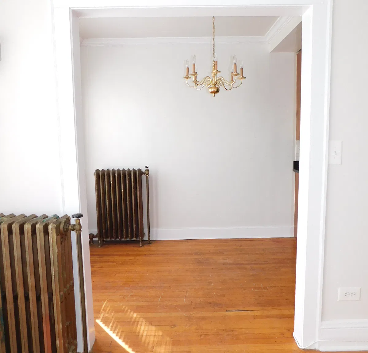 2 bed, 900 sqft, $1,845 — Photo 3