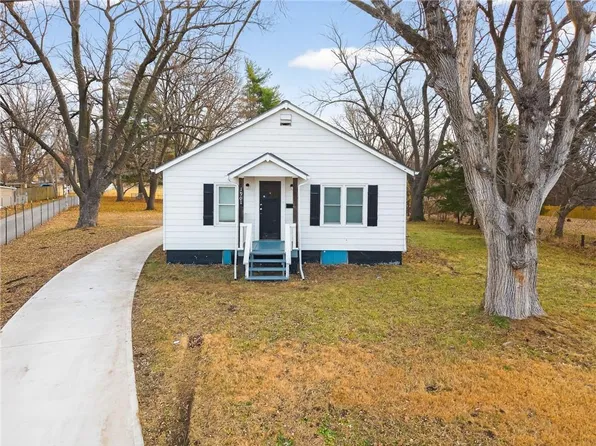 1901 N 86th St, Kansas City, KS 66112