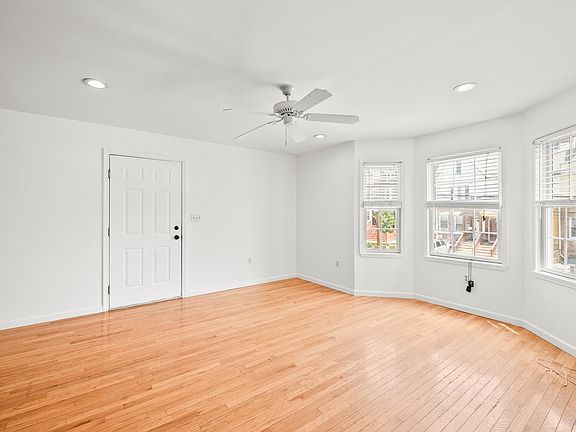 5th image of 57 Storms Ave #1