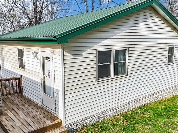 4th image of 28316 Farm Road 1220