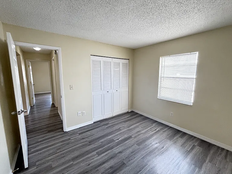 2665 Wildwood Ln — Photo 12