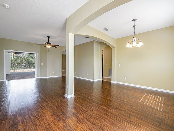 4th image of 1865 Lorenzo Ln