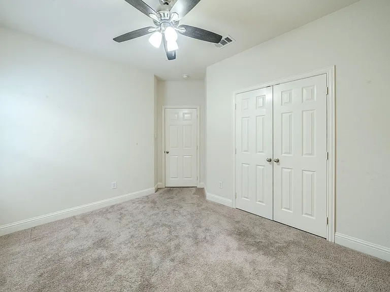 1717 Lake Eden Dr — Photo 21
