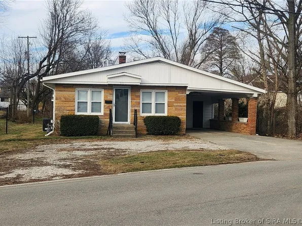 803 W Market Street, Salem, IN 47167