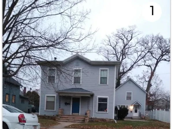 309-311 3rd St, Jackson, MI 49201