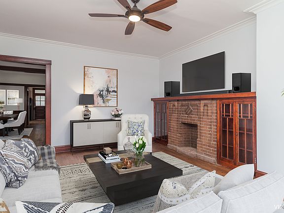 4th image of 3630 N Kimball Ave #1