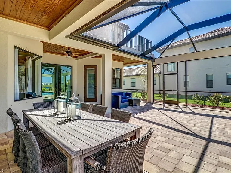 9902 Corso Bello Dr — Photo 43