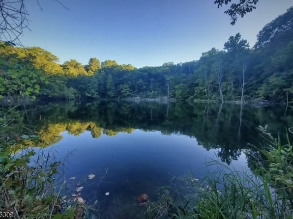 999 Breakneck Rd, Vernon Twp., NJ 07422