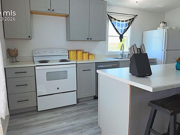 5th image of 39030 Alta Vista Rd