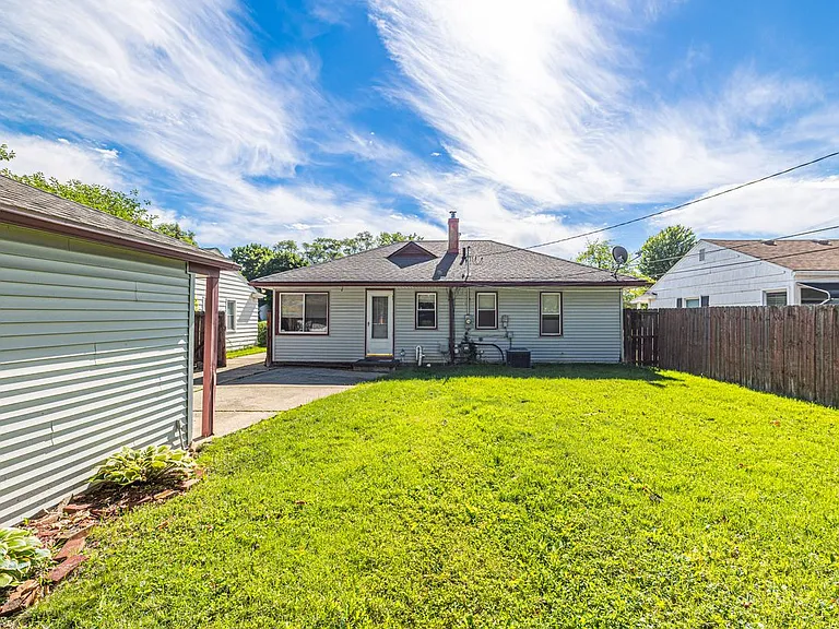 3725 Coolidge Hwy — Photo 14