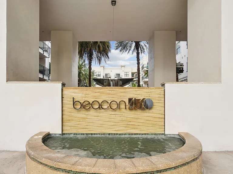 Beacon 430 — Photo 22