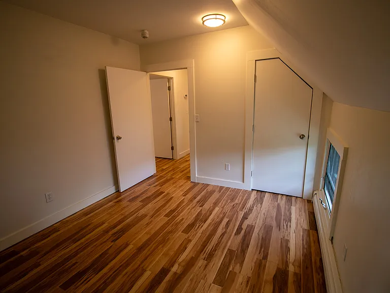 1600 Spring Valley Rd — Photo 13