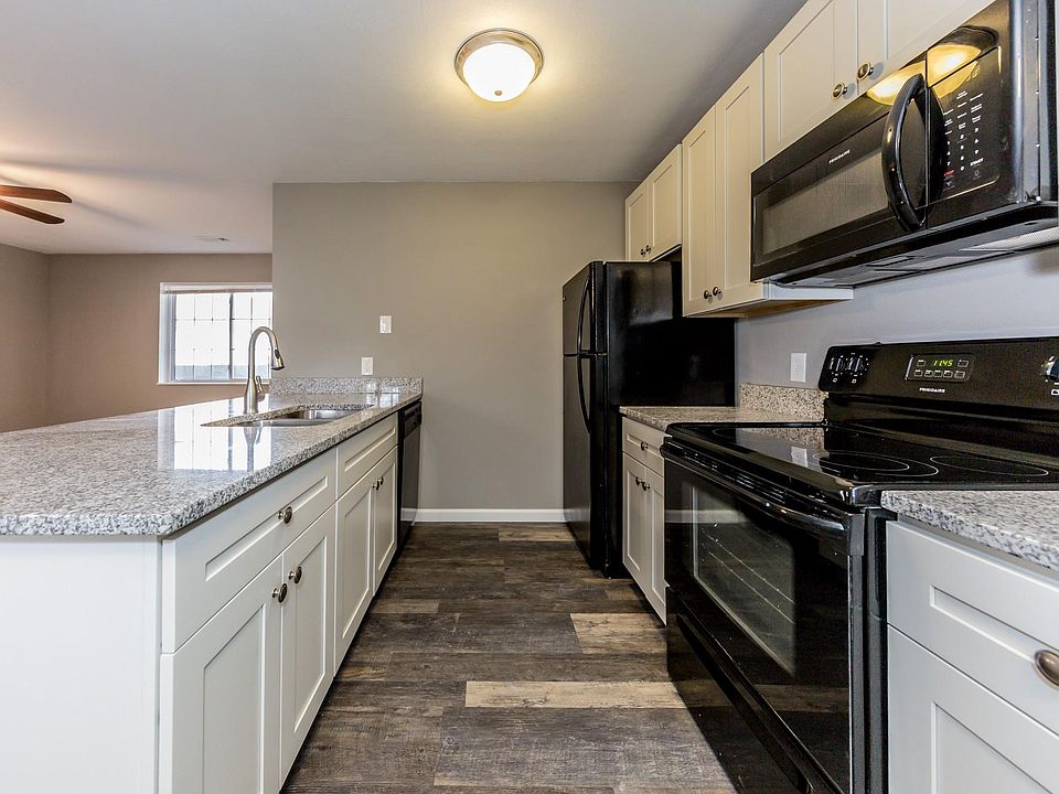 208 Savannah Noel St 1B, O'fallon, IL 62269 Zillow