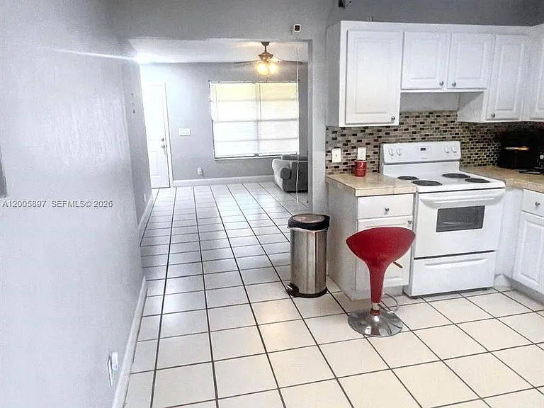 4259 Royal Banyan Way #B — Photo 13