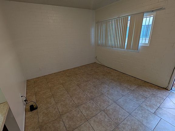 3rd image of 121 W Alturas St APT C