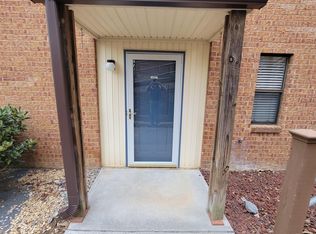 3351 Forest Ridge Rd, Roanoke, VA 24018