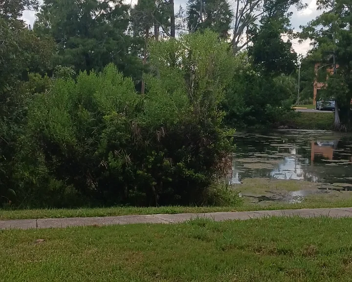 Village at Indigo Lakes Apts. — Photo 27