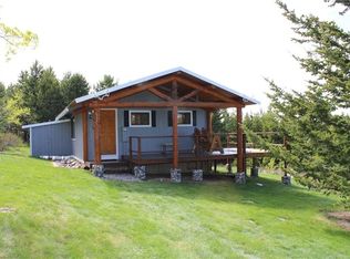 32 Delger Rd, Fishtail, MT 59028