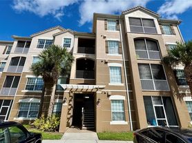 3332 Robert Trent Jones Dr, Orlando, FL
