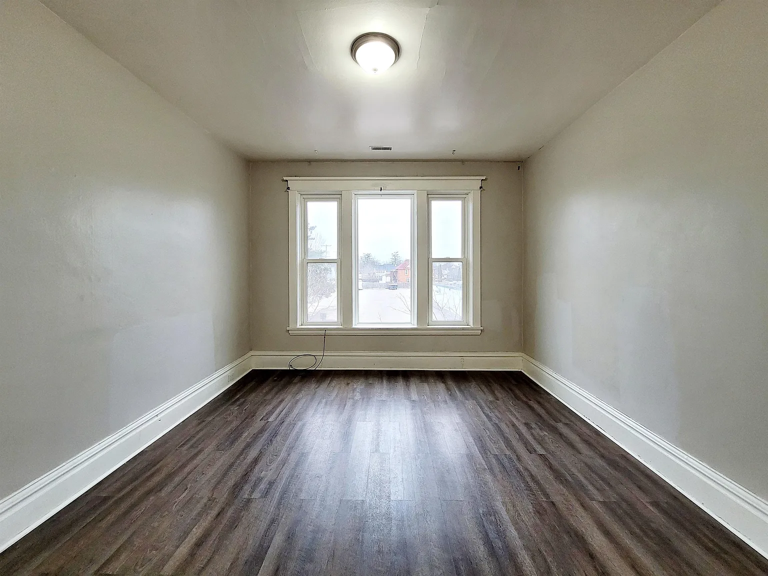 440 Leonard Street Northwest - 2 — Photo 1